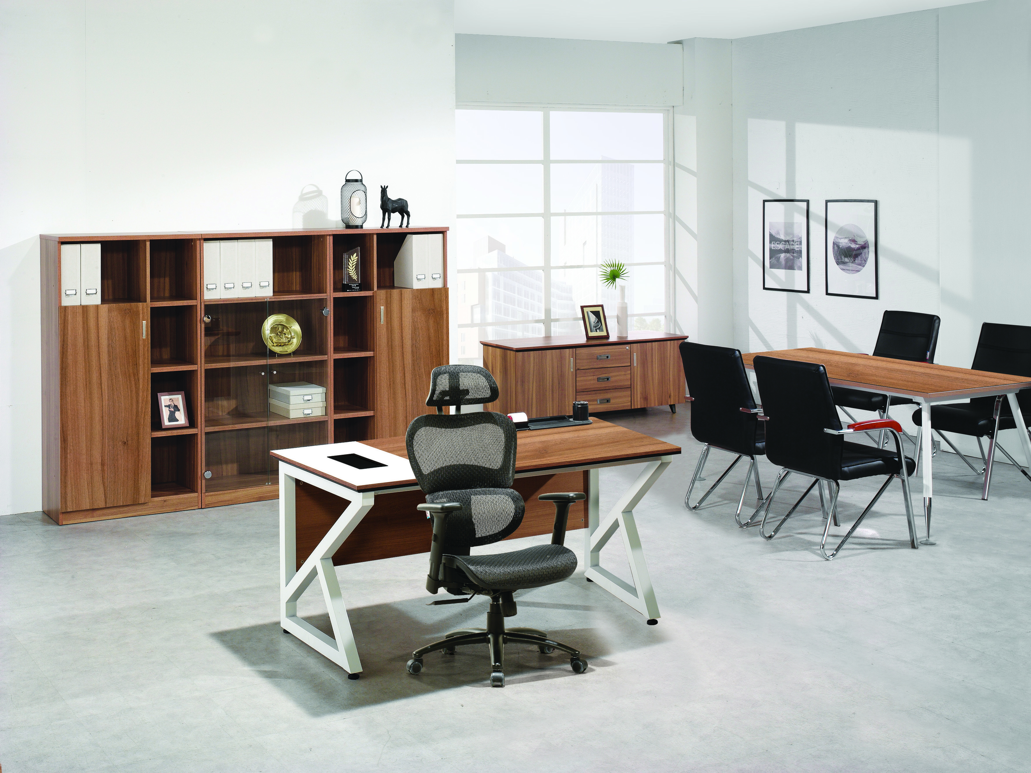 코나 로즈오크 책상