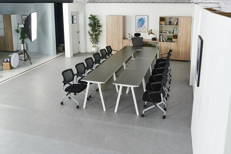 카멜레온 슈팅 연결용 회의 테이블