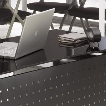 모노그램 네오2 조합형 강화유리책상(D700/타공가림판)