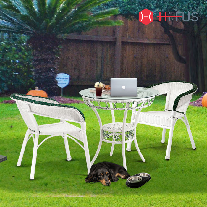 라쿤 화이트 라탄 의자