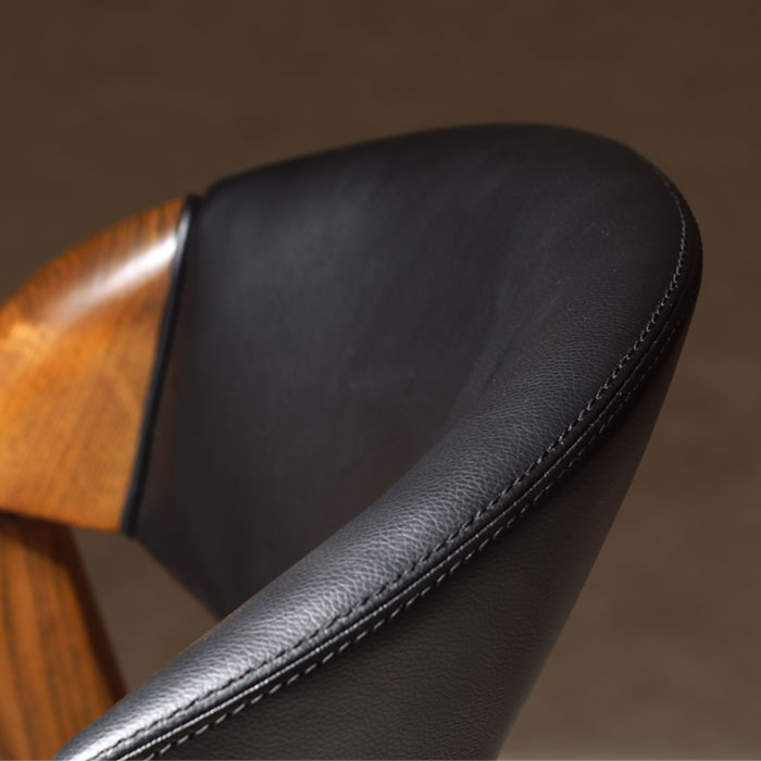 HFC-2041 아르첸 체어(인조가죽)