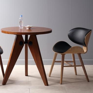 HFC-2034 포피 체어