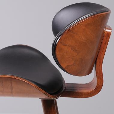 HFC-2034 포피 체어