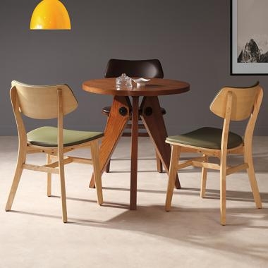 HFC-2111 투란 체어