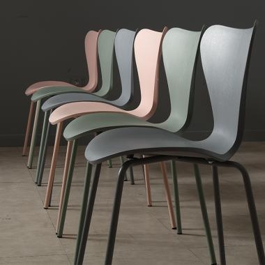 HFC-1005 위즈덤 체어