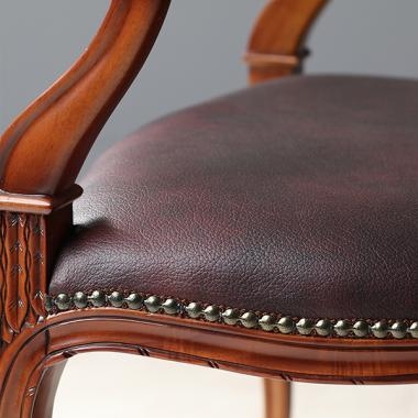 HFC-7778 인피니트 체어