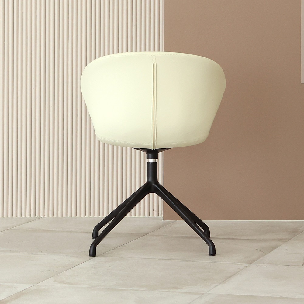 스푼 체어. Spoon chair (아이보리)