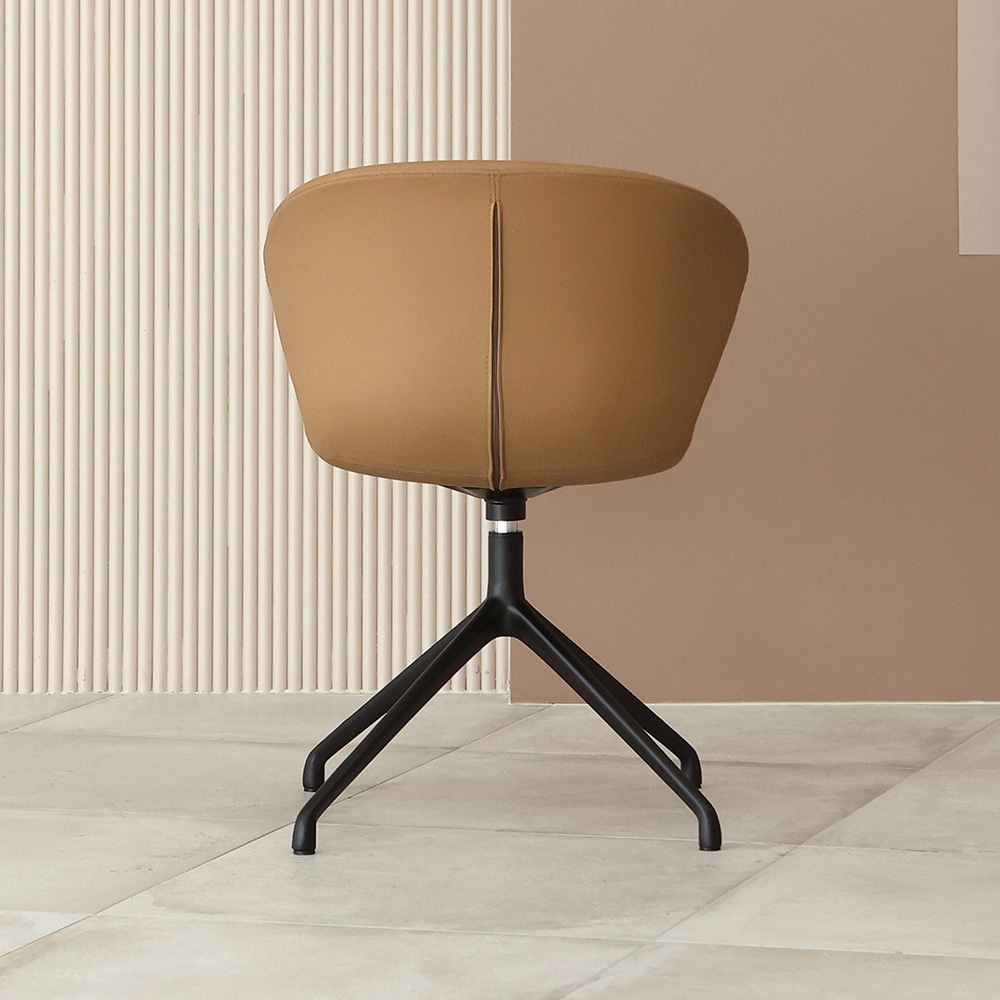 스푼 체어. Spoon chair (베이지)