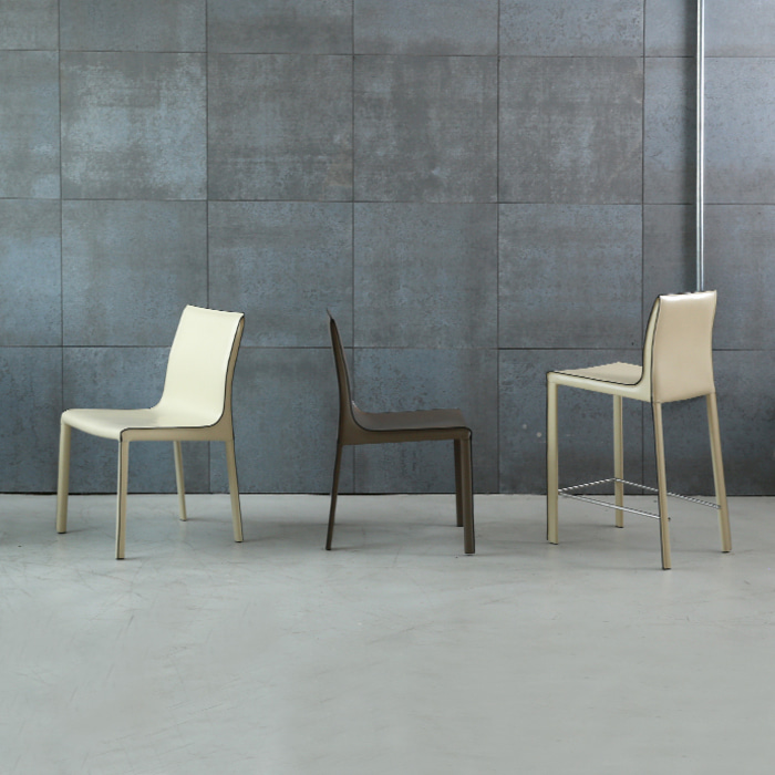 마룬 체어. Maroon chair (베이지)