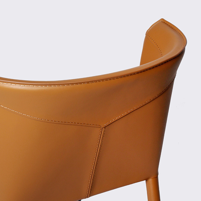 밀란 체어. Milan chair (라이트 브라운)