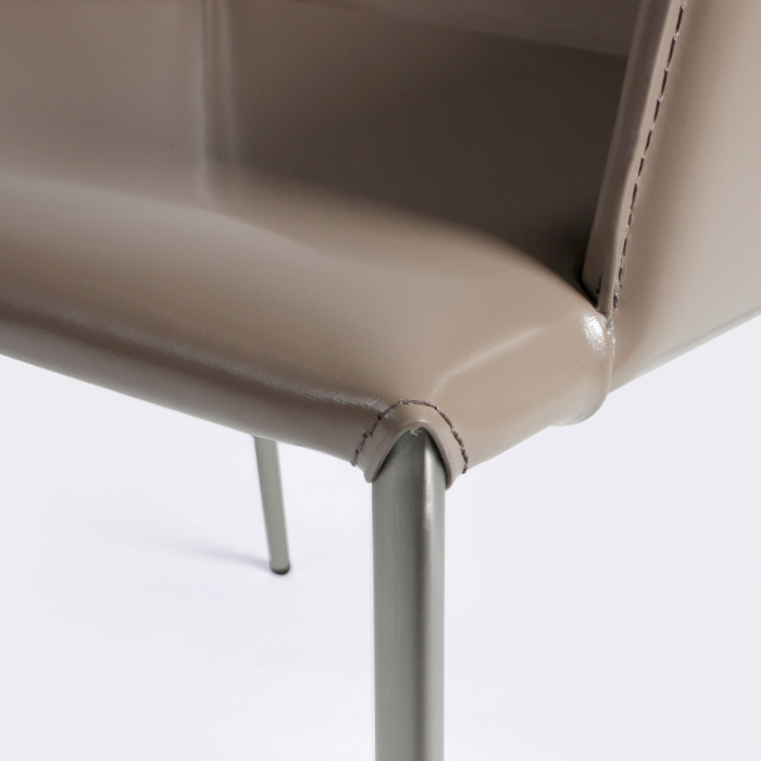 주노 암체어. Juno armchair (샌드)