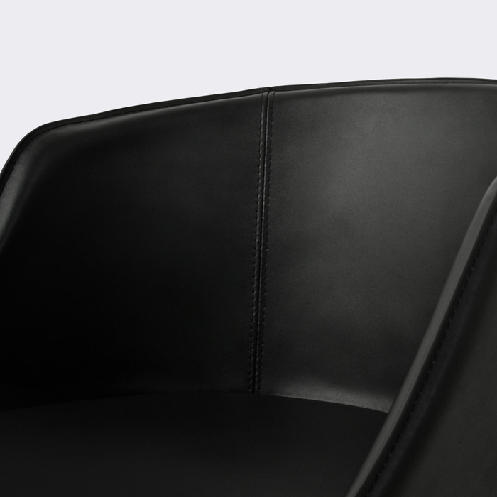 이즈 체어. Is chair (블랙)