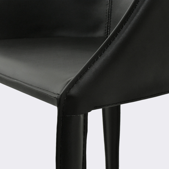 이즈 체어. Is chair (블랙)