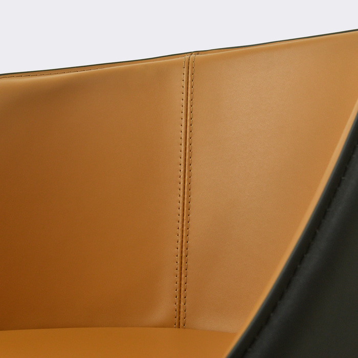 이즈 체어. Is chair (라이트 브라운)