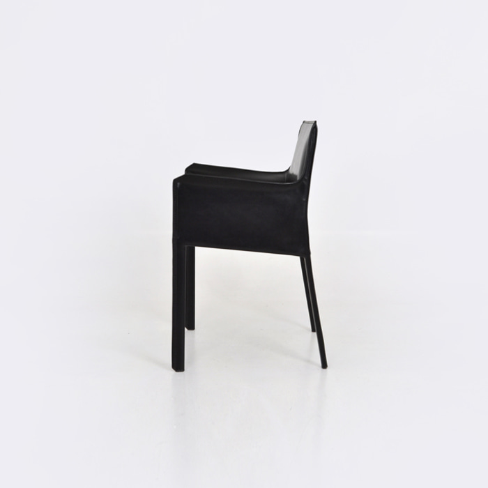 마룬 암체어. Maroon armchair (블랙)