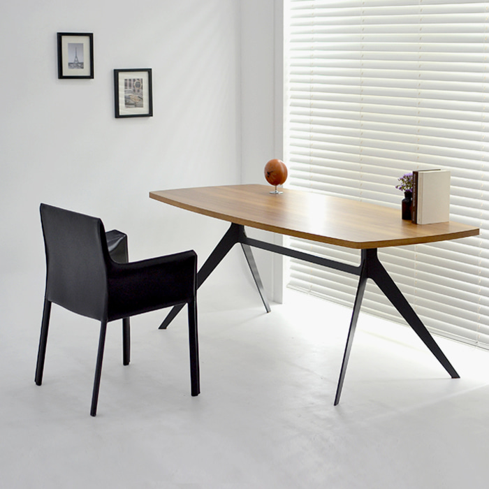 마룬 암체어. Maroon armchair (블랙)