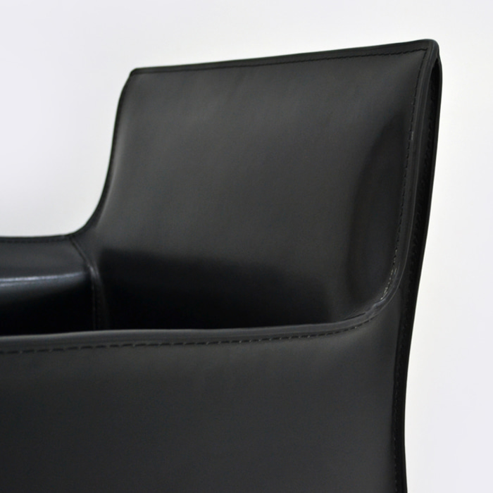 마룬 암체어. Maroon armchair (블랙)