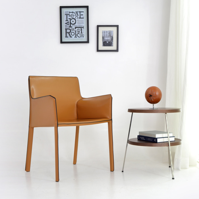 마룬 암체어. Maroon armchair (머스타드)