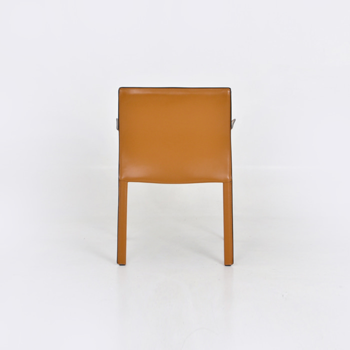 마룬 암체어. Maroon armchair (머스타드)