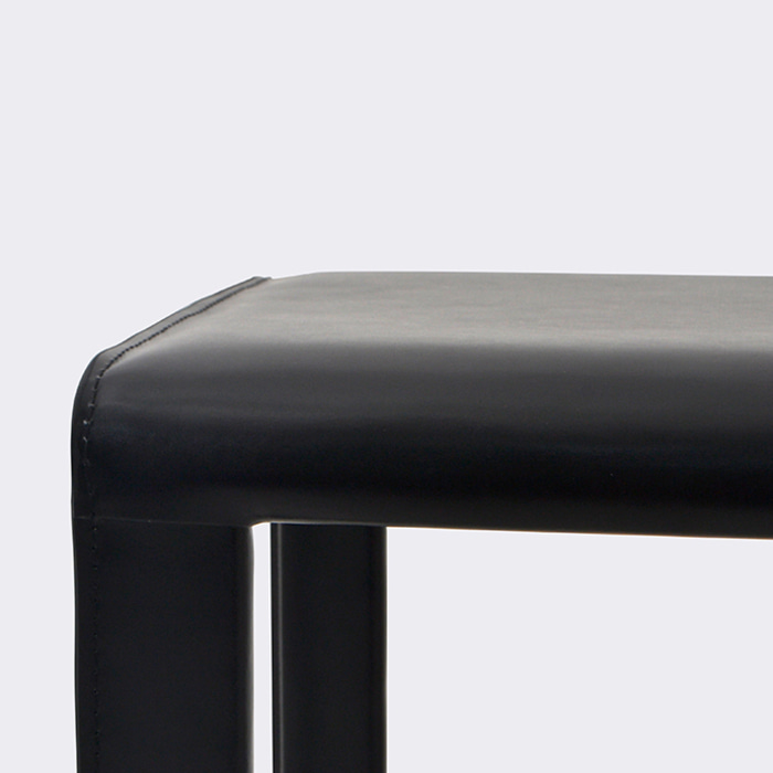 마룬 벤치. Maroon bench (블랙)