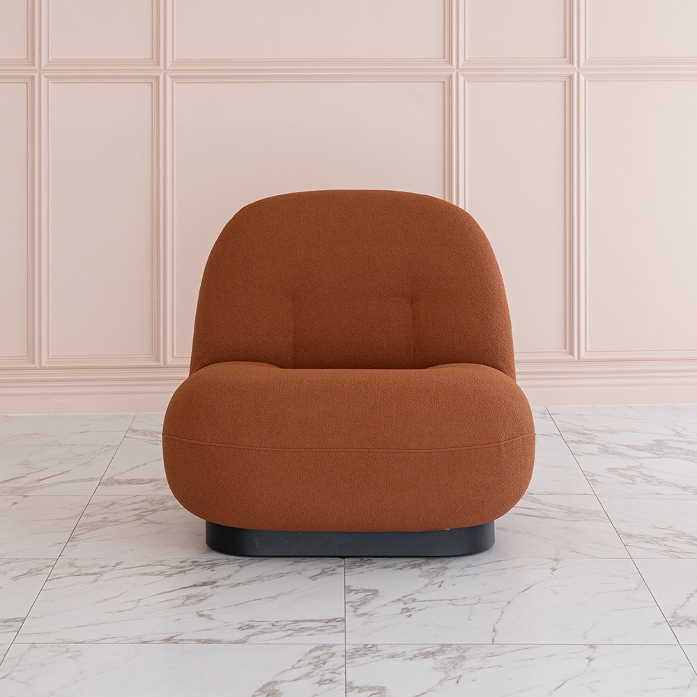 줌 라운지 체어. Zoom lounge chair (카멜)