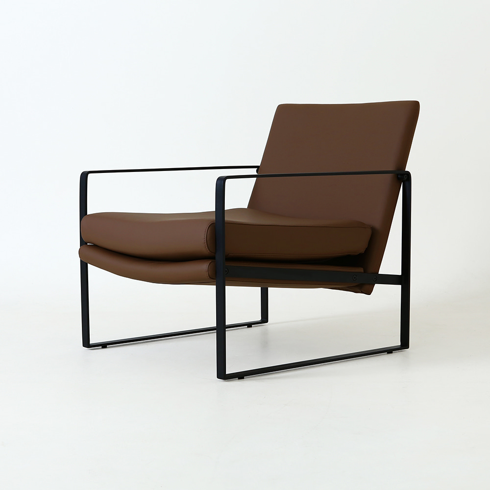 유케이 라운지체어. UK lounge chair (브라운)