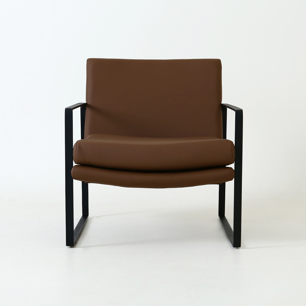 유케이 라운지체어. UK lounge chair (브라운)