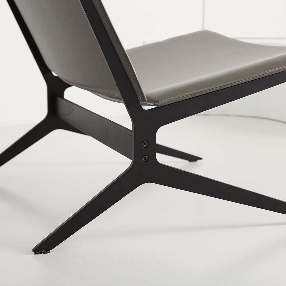 스팅 라운지 체어. Sting Lounge chair (그레이)