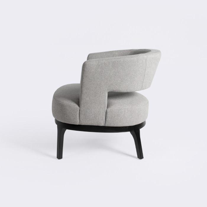 파이 라운지 체어. Pie lounge chair