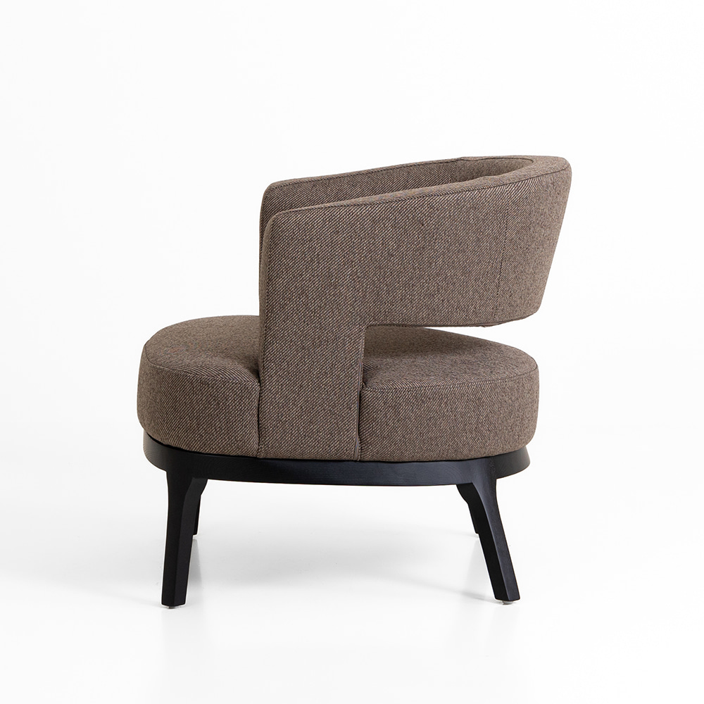 파이 라운지 체어. Pie lounge chair