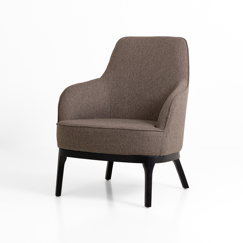 마인 라운지 체어. Mine lounge chair