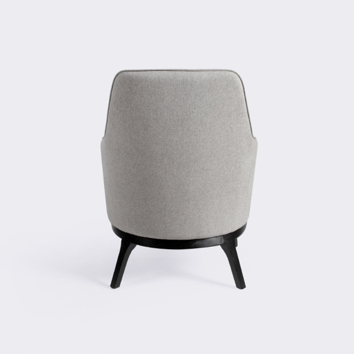 마인 라운지 체어. Mine lounge chair