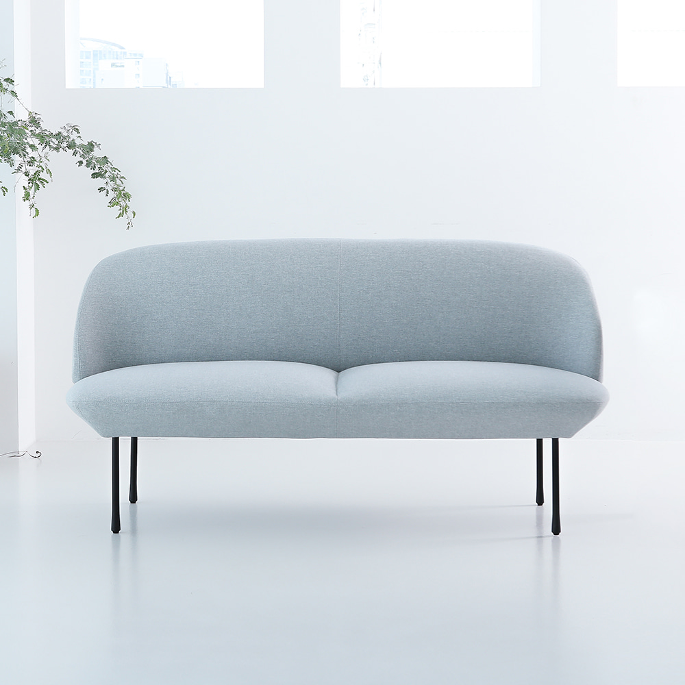 리파 2인 소파. Lipa 2 seater sofa (라이트블루)