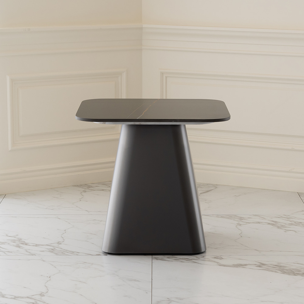 클리프 사이드 테이블. Cliff side table (블랙세라믹 / 헤어라인 발색)