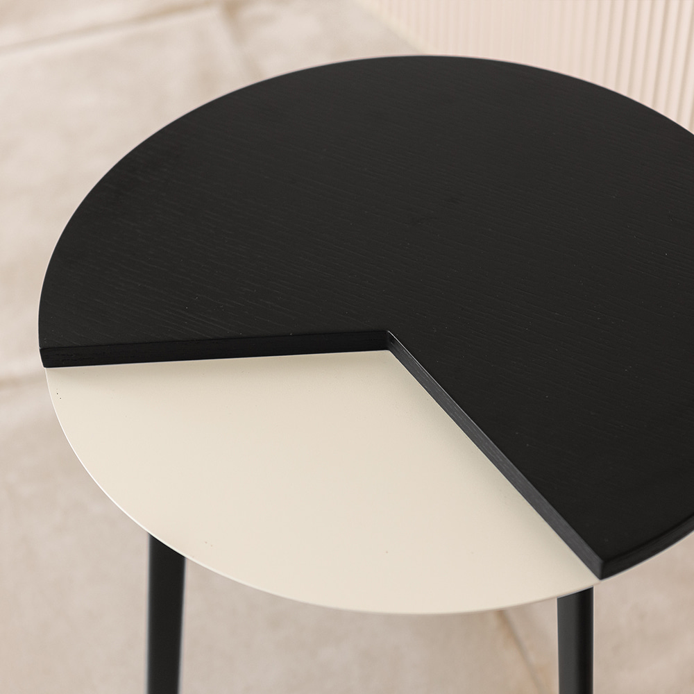 팩맨 사이드 테이블. Packman side table (화이트블랙)