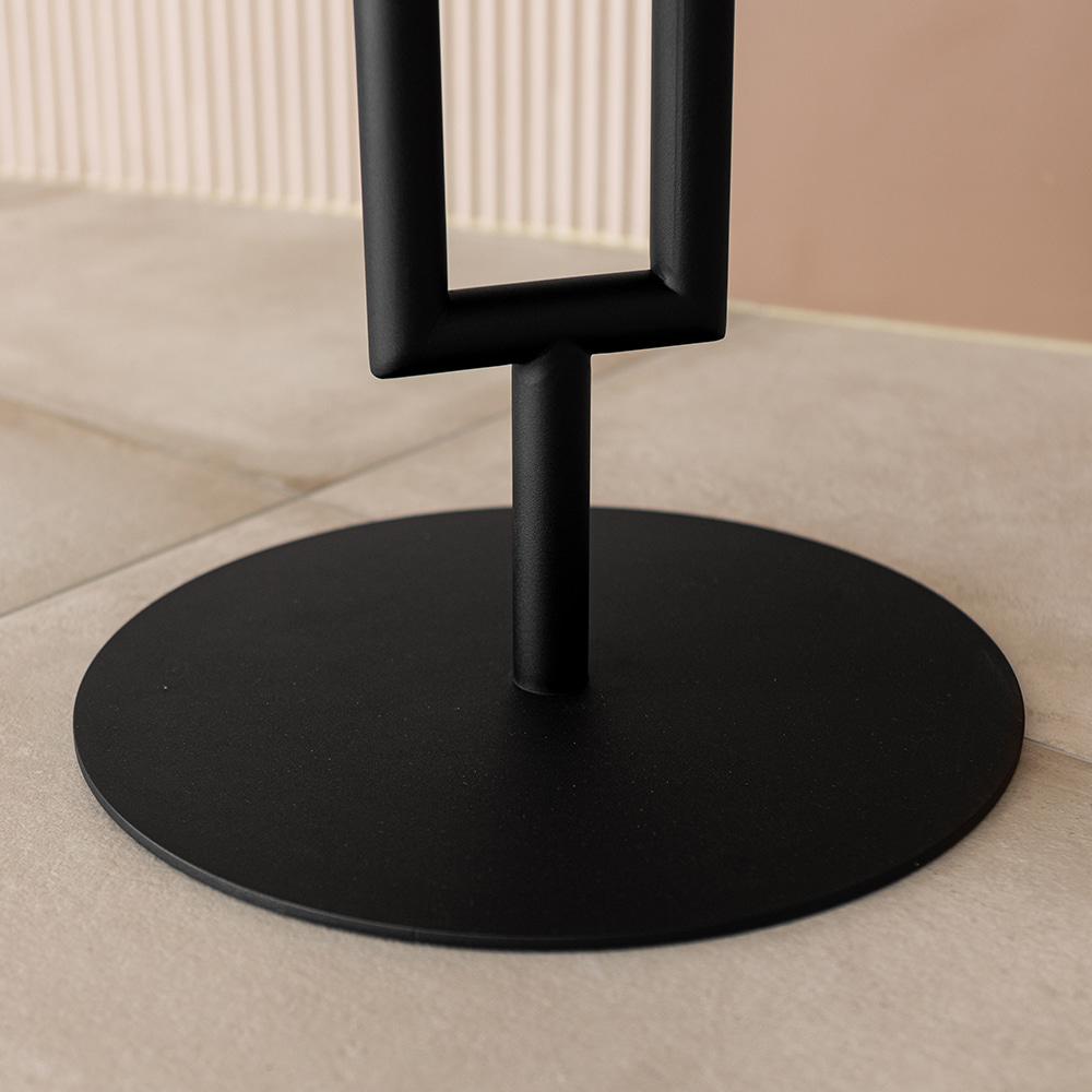 포더 사이드 테이블. For the side table (블랙)