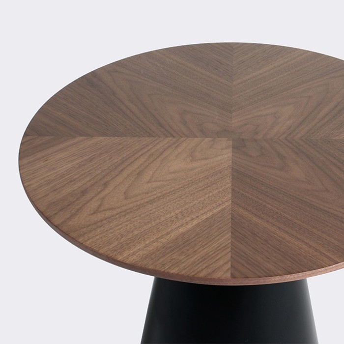 코운 라운드 테이블. Coon round table (월넛-블랙)