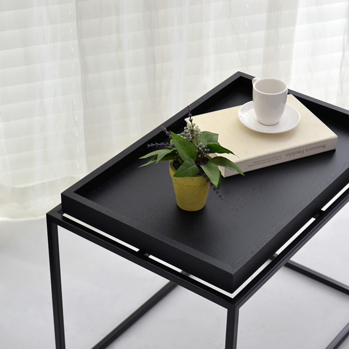 트레이 사이드 테이블. Tray side table (블랙)