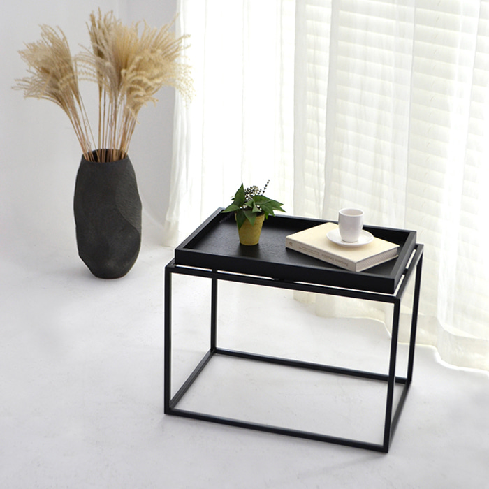 트레이 사이드 테이블. Tray side table (블랙)
