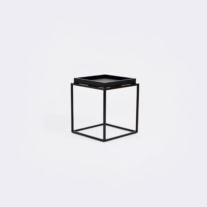 트레이 사이드 테이블. Tray side table (블랙)