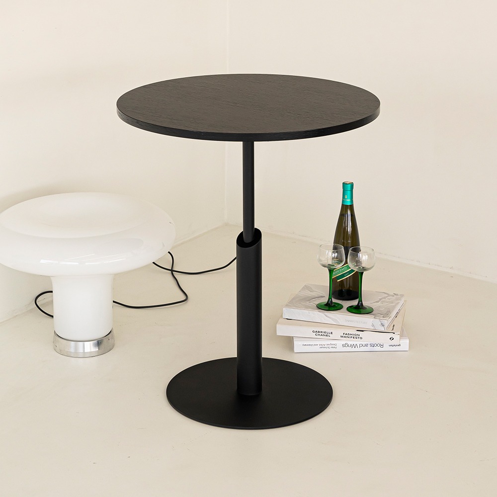 비숍 다이닝 테이블. Bishop dining table (블랙)