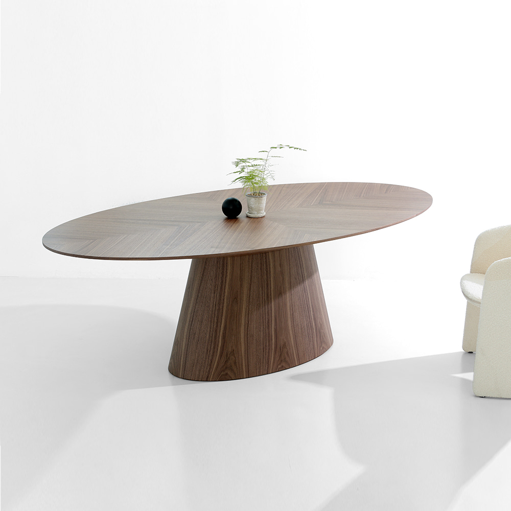 우노 오벌 테이블. Uno oval table (월넛)