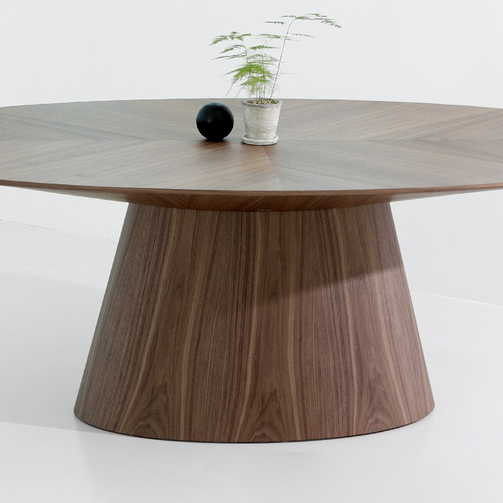 우노 오벌 테이블. Uno oval table (월넛)