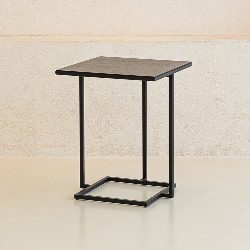 포워블 사이드 테이블. Foable Side Table (qmffor)