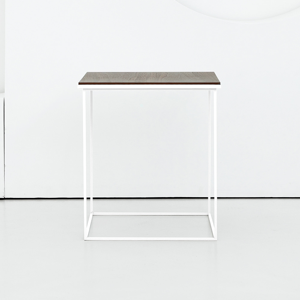윌 사이드 테이블. Will side table (월넛)