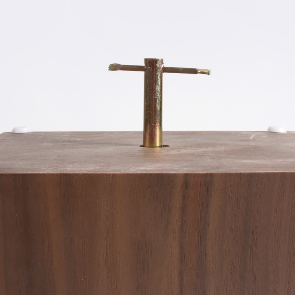 우노 스퀘어 테이블. Uno square table (월넛)