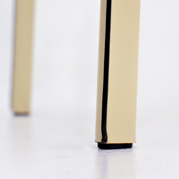 마룬 체어. Maroon chair (베이지)