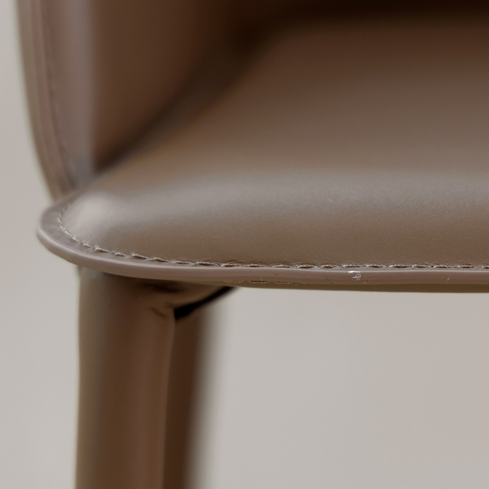 알리 암체어. Ali armchair