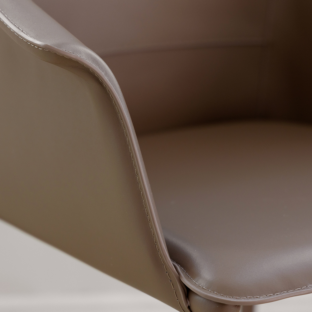 알리 암체어. Ali armchair