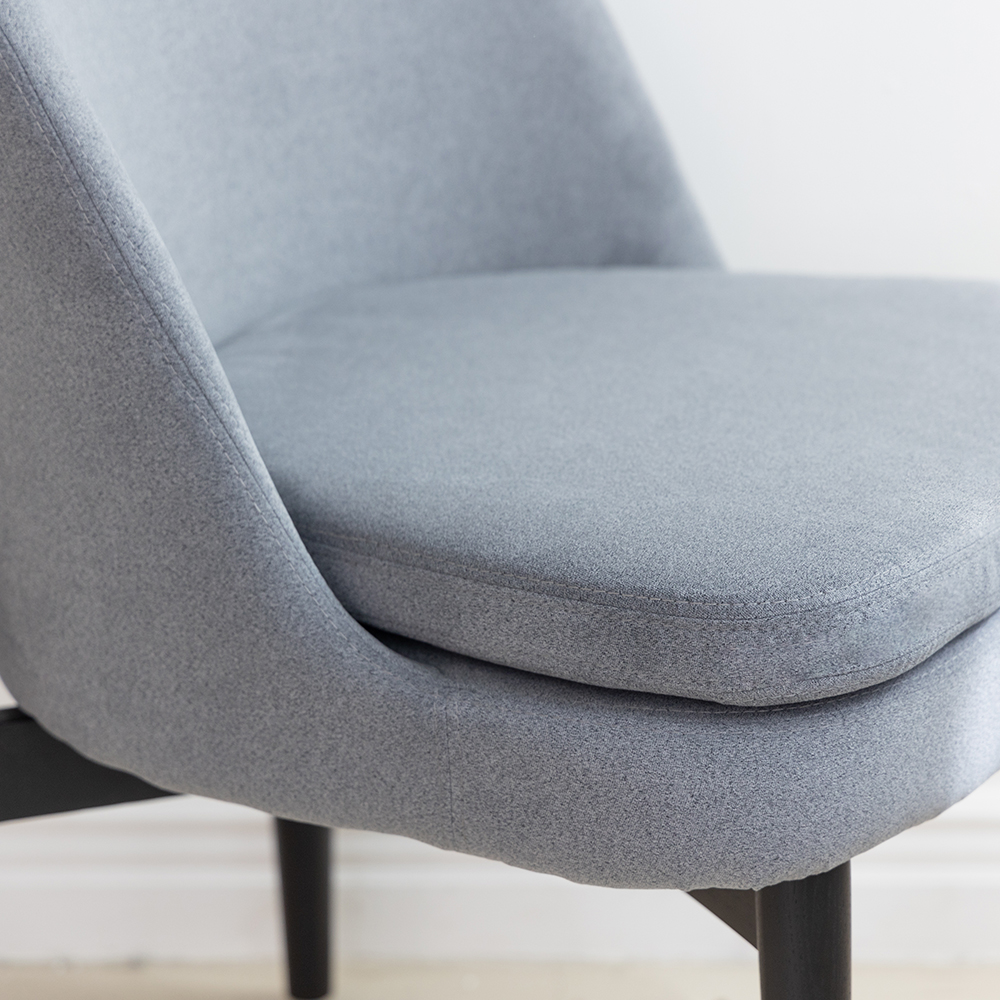 보울 체어. Bowl chair